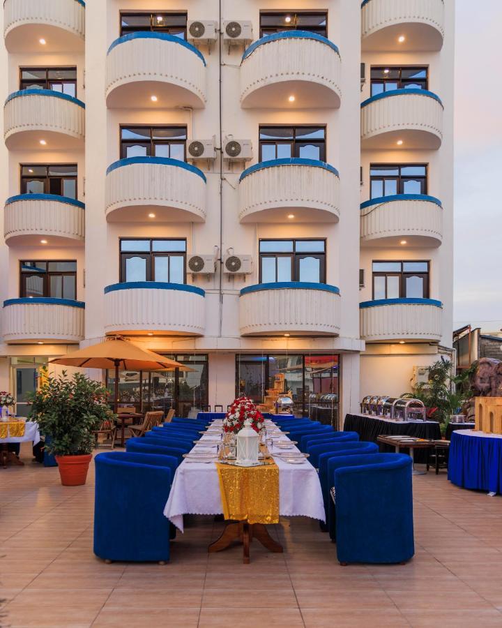 Hotel Sapphire Момбаса Екстериор снимка