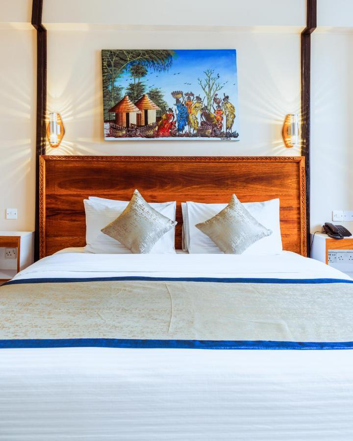 Hotel Sapphire Момбаса Екстериор снимка